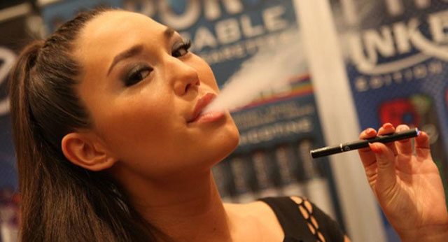 student e-cigarette usage doubles among US